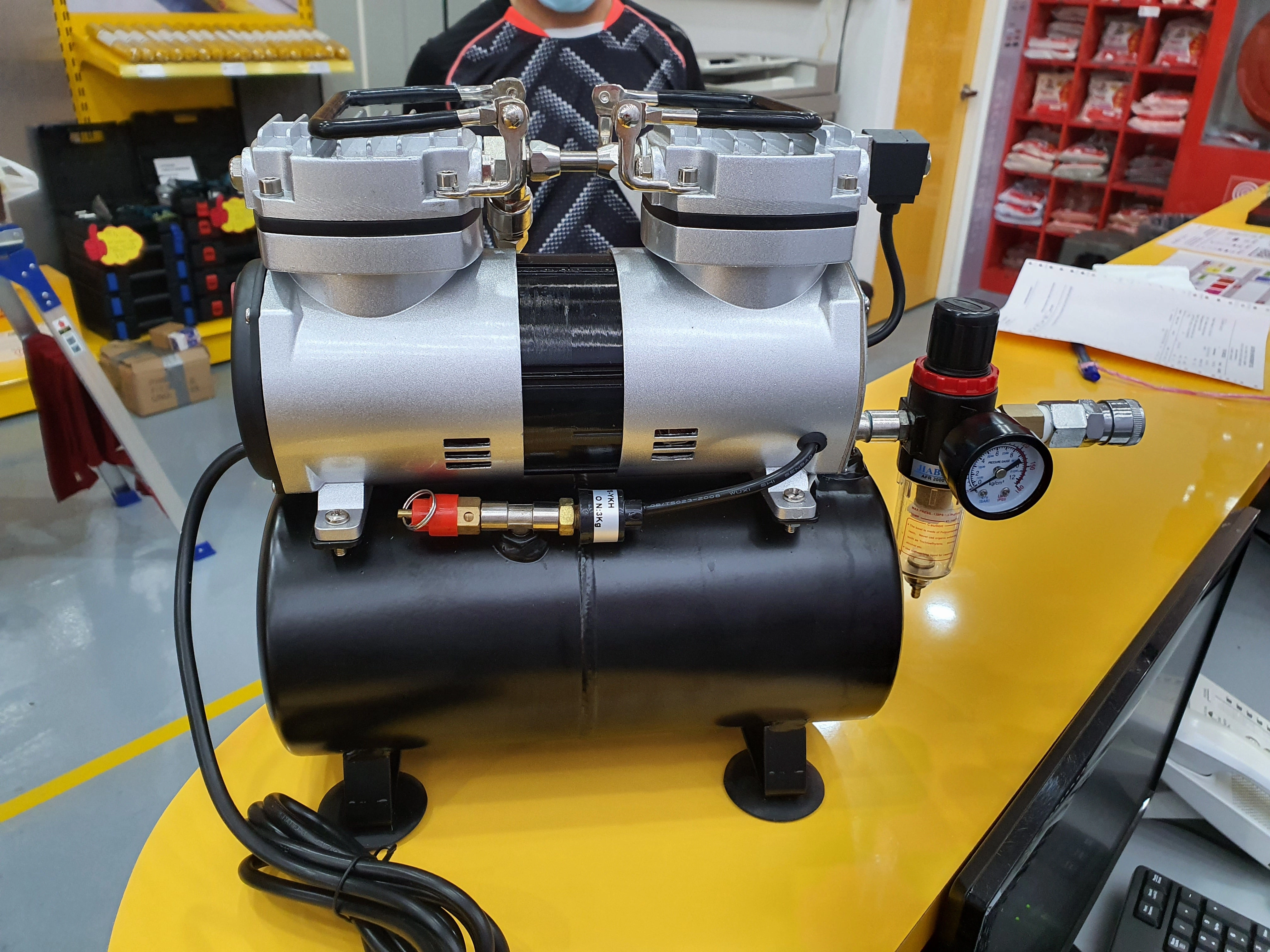 Hymair Mini Air Compressor for Air Brush | Model : AS196