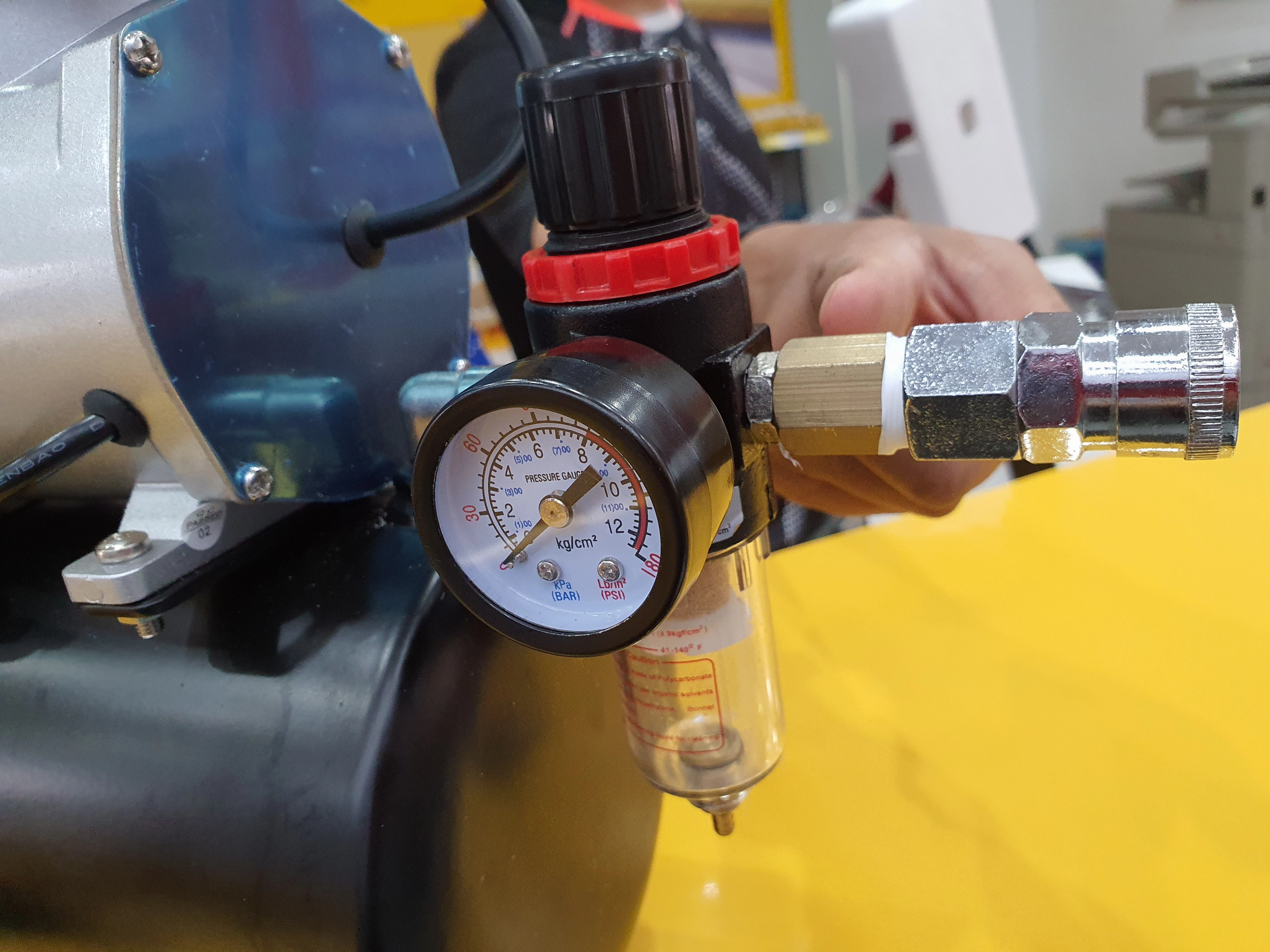 Hymair Mini Air Compressor for Air Brush | Model : AS196