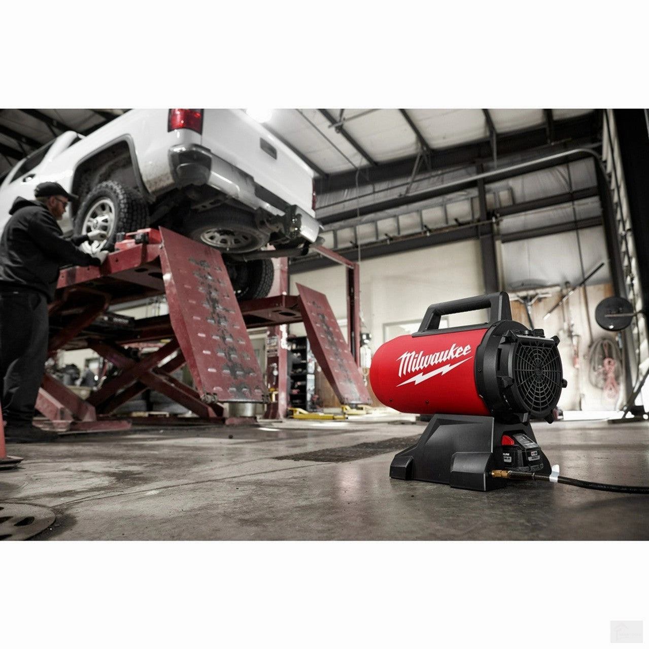 Milwaukee M18 70,000 BTU Forced Air Propane Heater 0801-20C