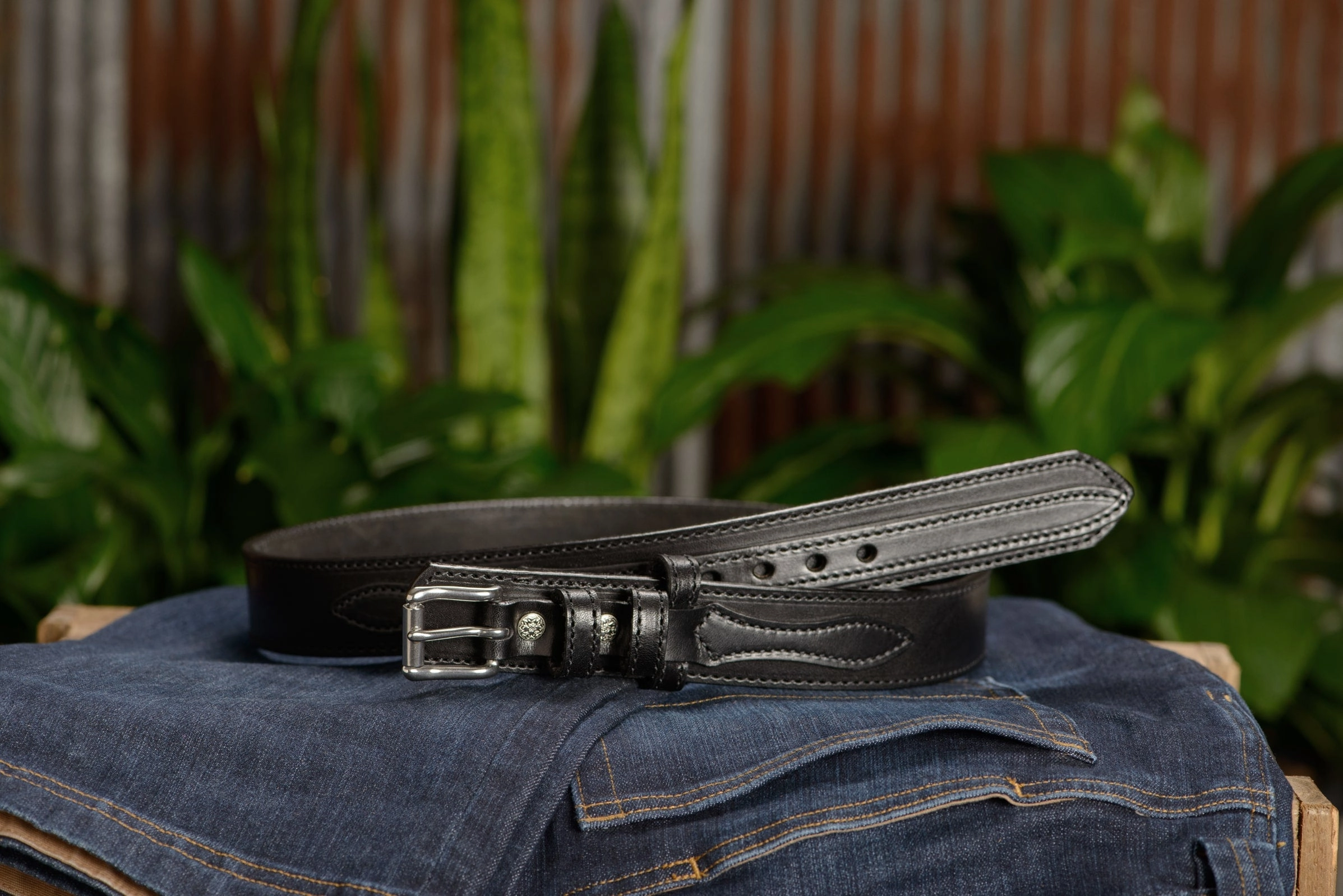 The Winchester: Black Stitched Ranger 1.50"